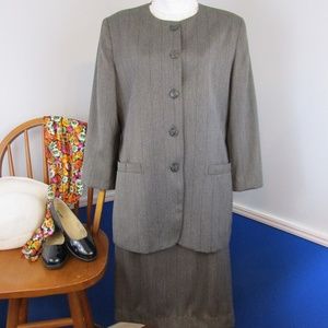 Vintage 1980's Classic Oleg Cassini Career Suit